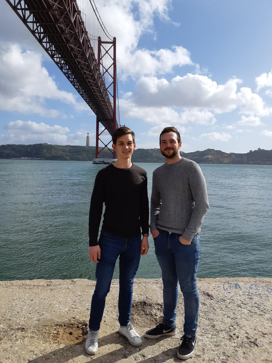 Thomas and Jonas, the faces behind textual.